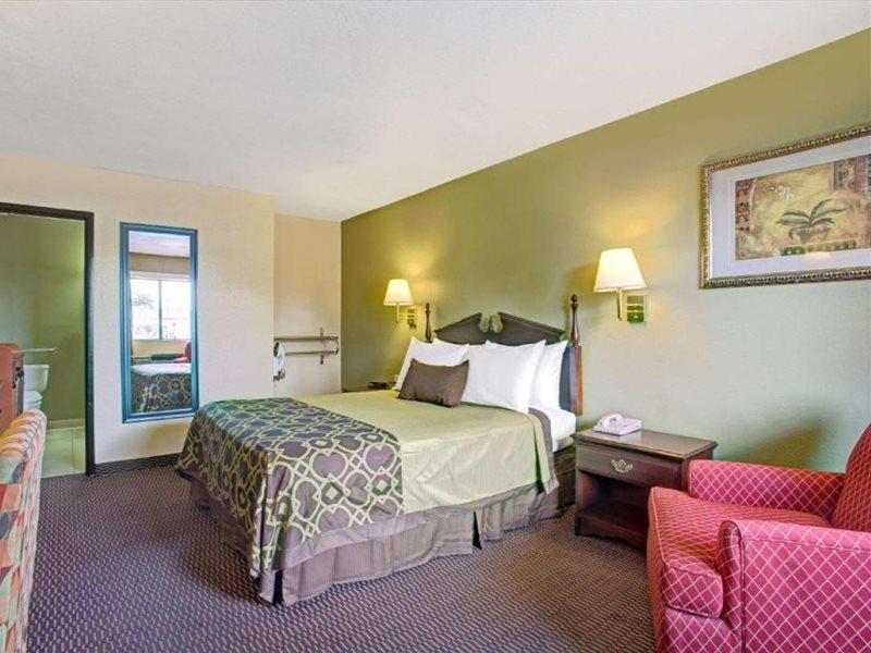 Travelodge By Wyndham Tucson Az Cortaro Exterior photo