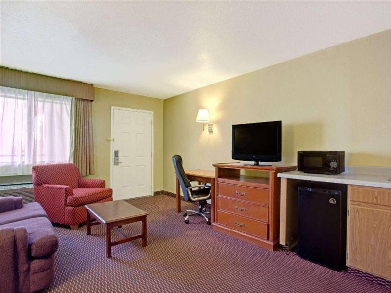 Travelodge By Wyndham Tucson Az Cortaro Exterior photo