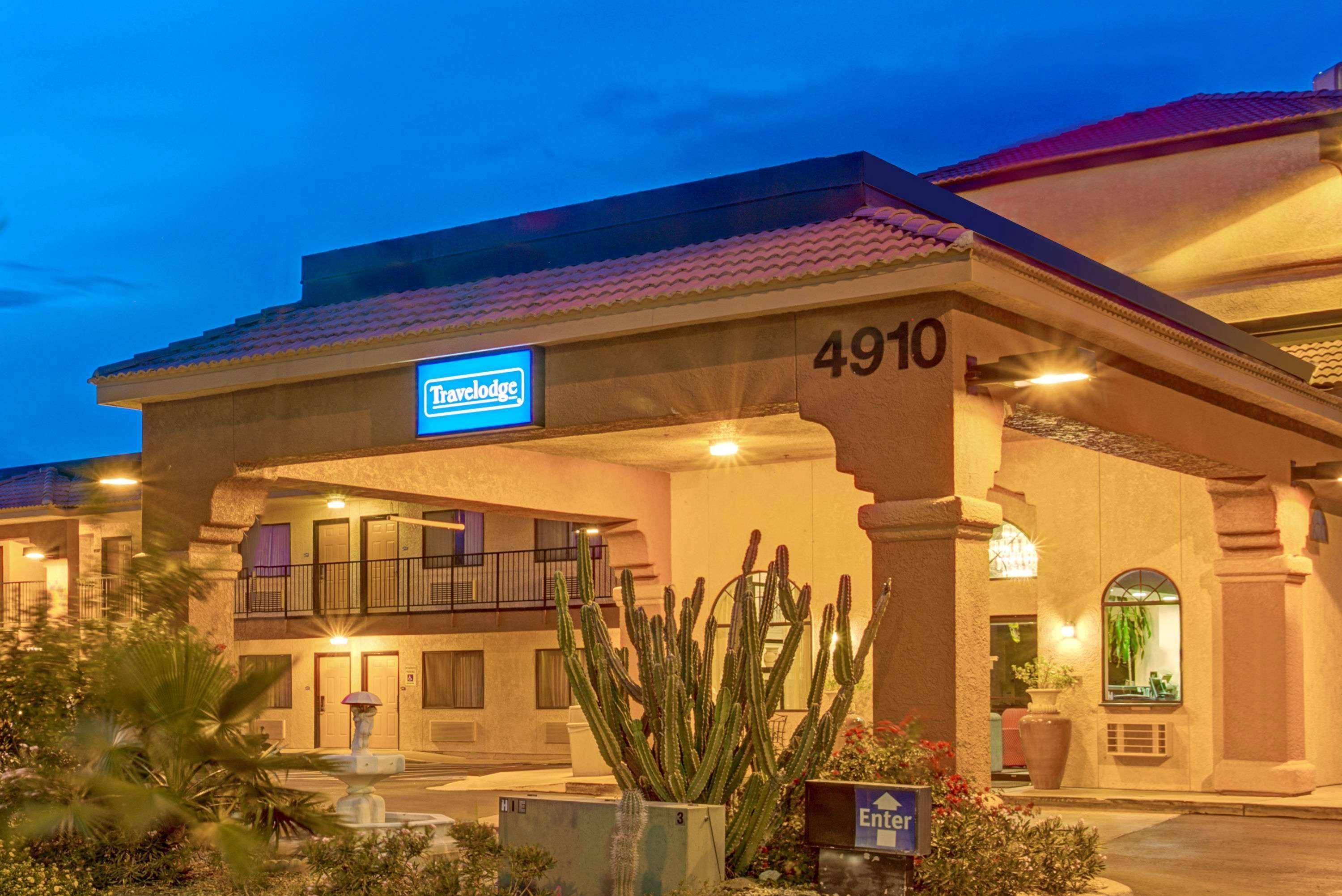 Travelodge By Wyndham Tucson Az Cortaro Exterior photo