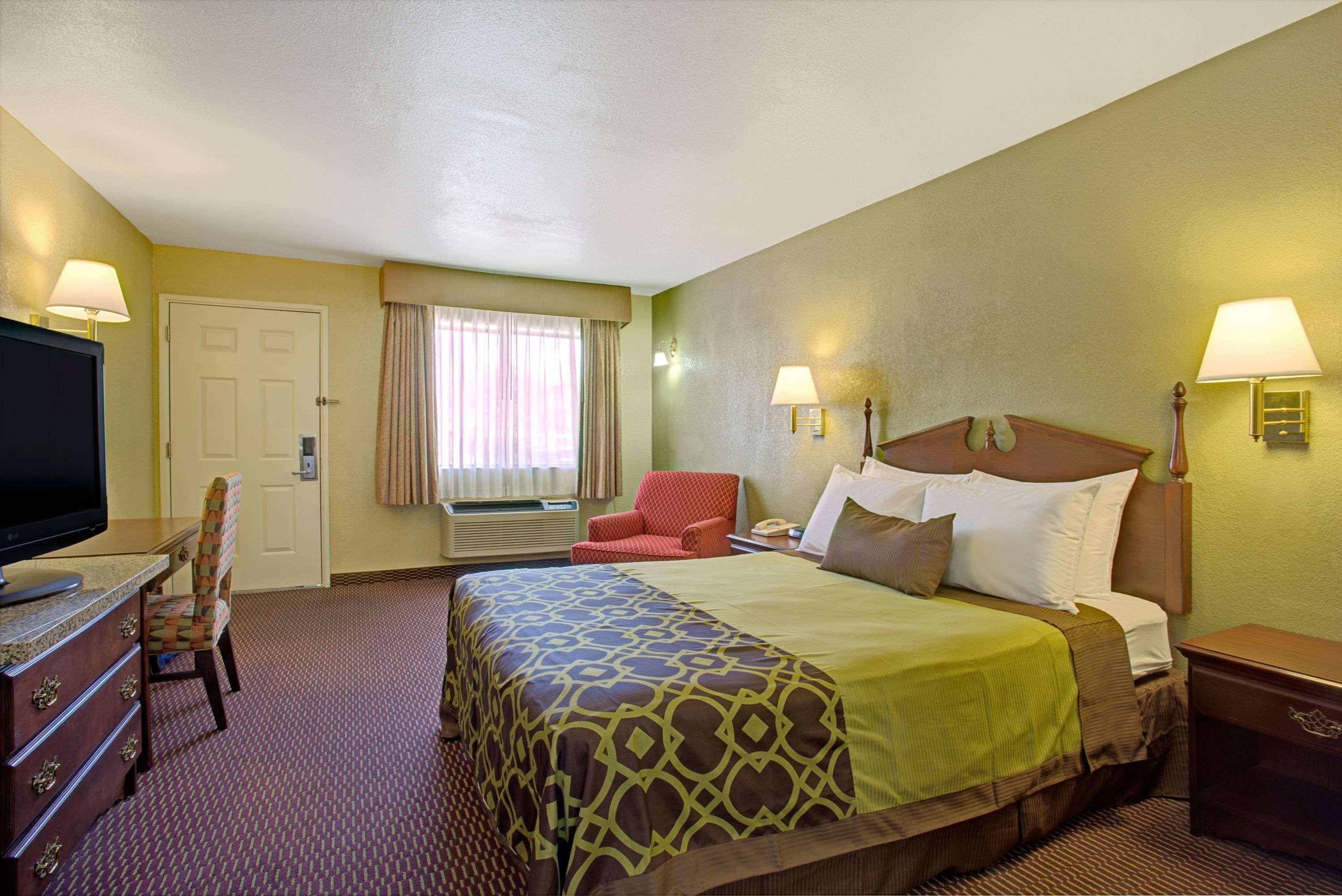 Travelodge By Wyndham Tucson Az Cortaro Exterior photo