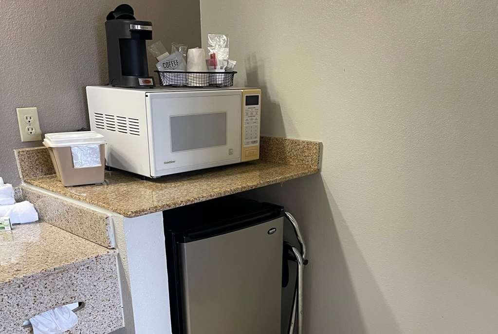 Travelodge By Wyndham Tucson Az Cortaro Room photo